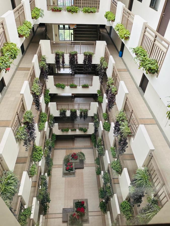 Near Johnhay Minesview Fast Wi-Fi Netflix Balcony Apartment Baguio City Luaran gambar